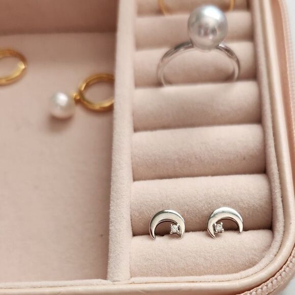 Tiny Crescent Moon Earrings With CZ 925 Silver - Picture 5 of 5